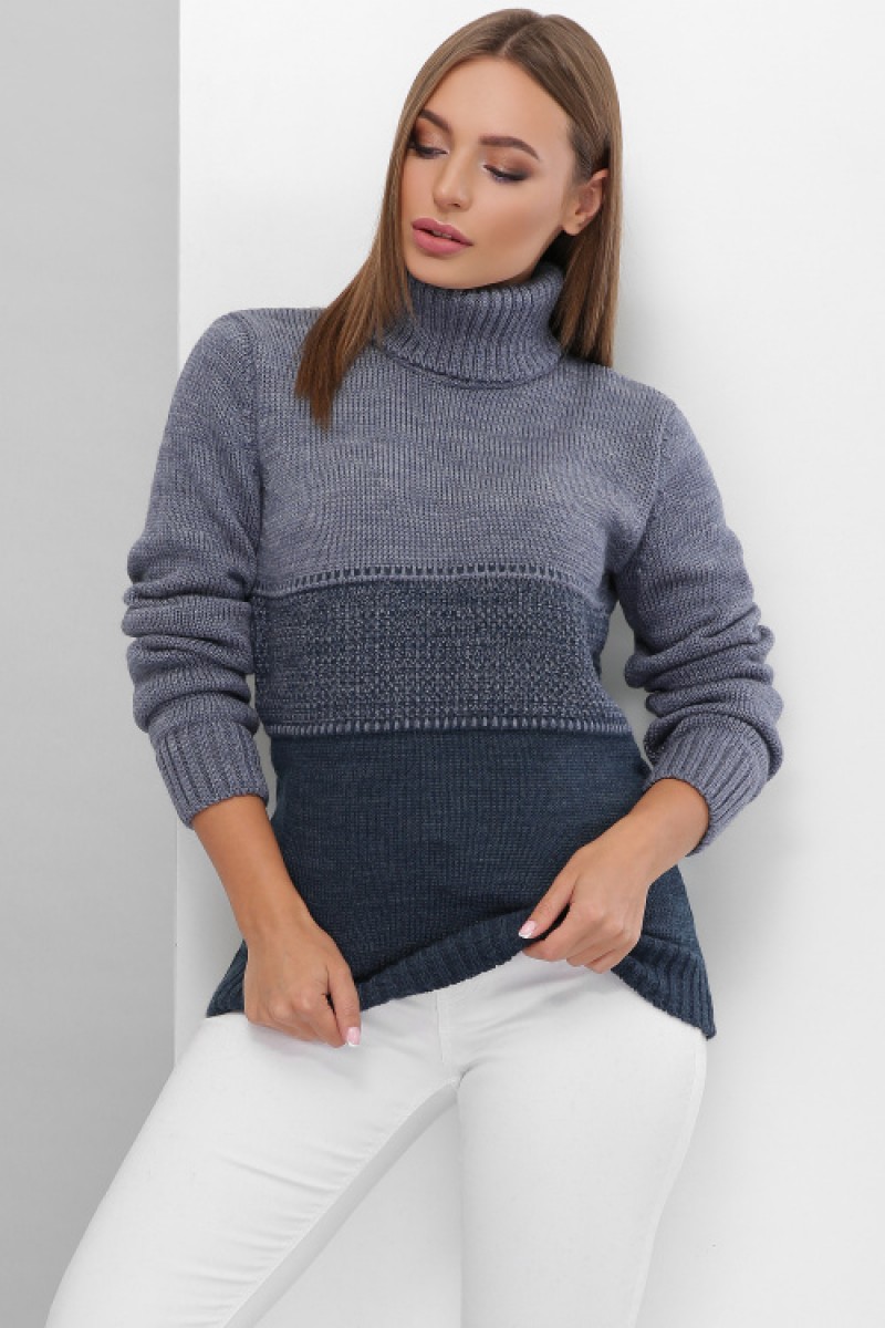 В'язаний светр жіночий під горло зимовий кольору світлий джинс