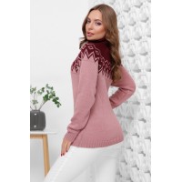 Женский свитер с горлом и орнаментом марсала с розовым