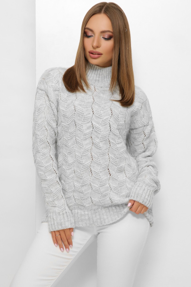 Сірий светр жіночий на зиму гарної в'язки